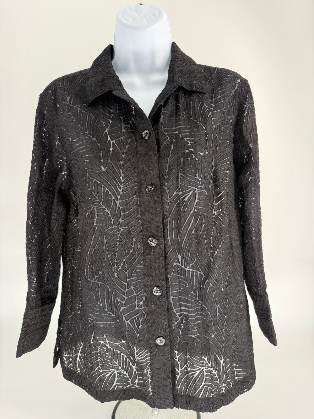 Easy Spirit Black Leaf Textured Button Front Blouse Women’s Medium 3/4 Sleeve